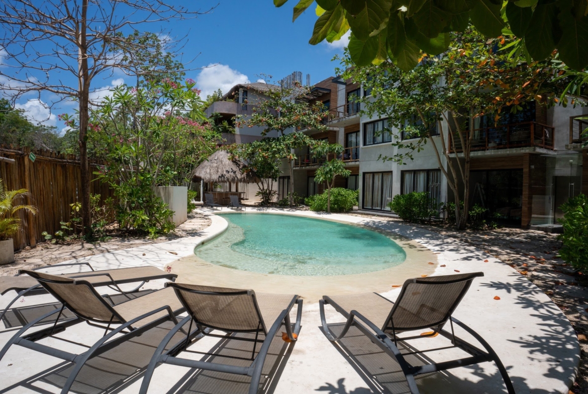 Macondo Tulum F2