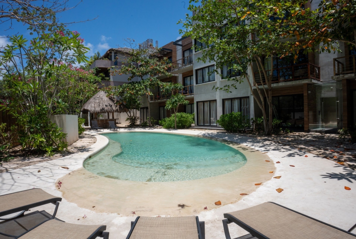 Macondo Tulum F2