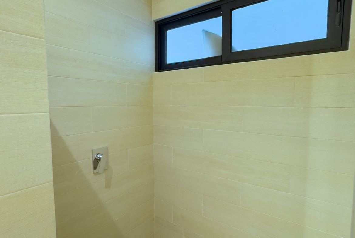 Macondo Tulum F2