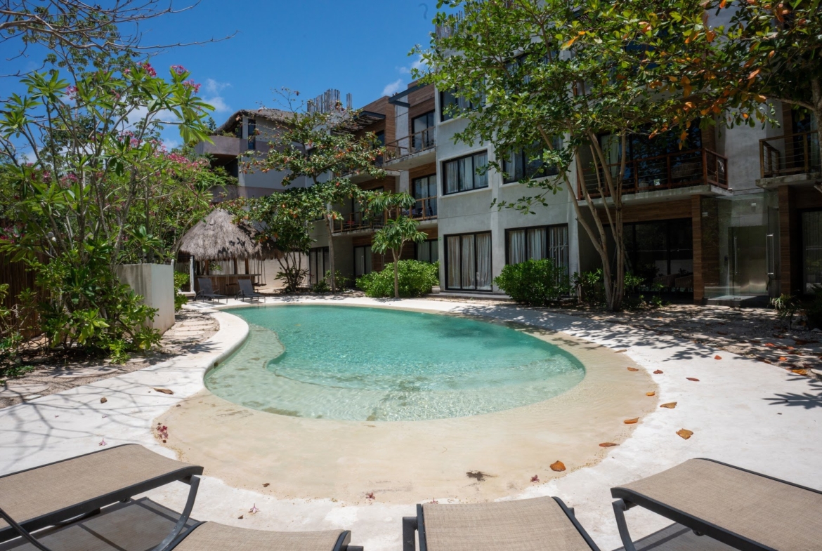Macondo Tulum F2