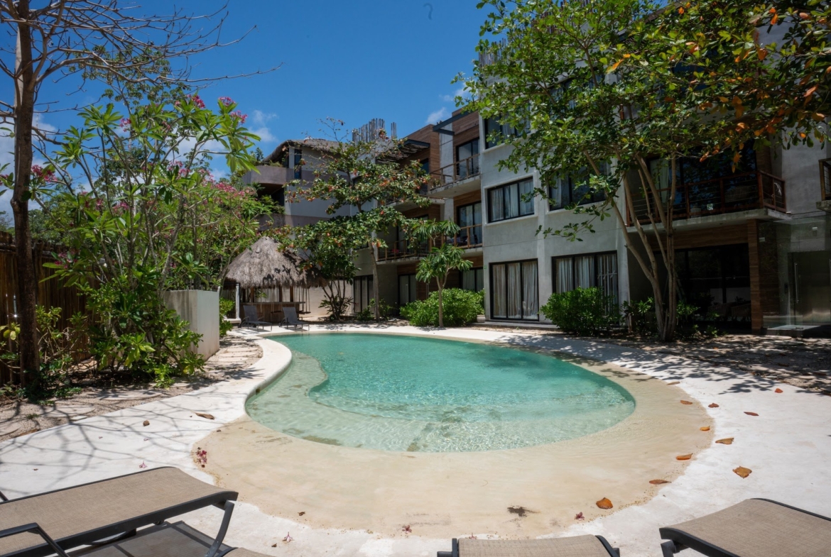 Macondo Tulum F2