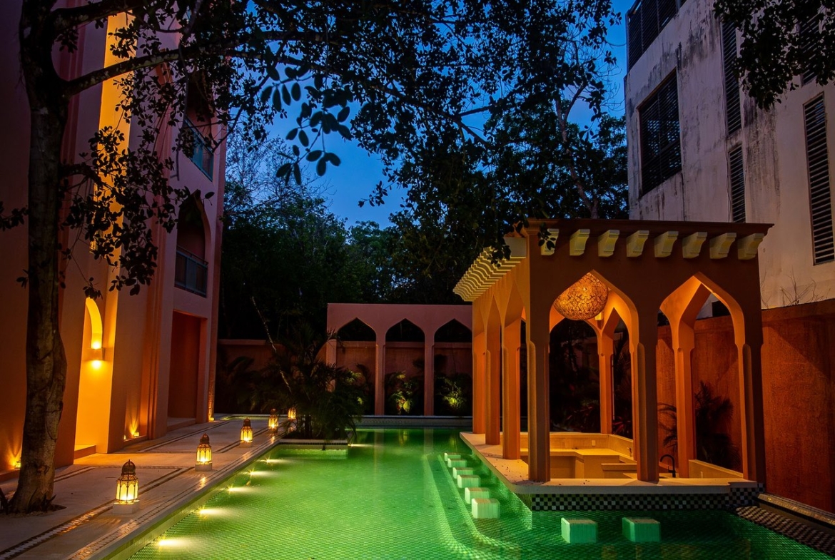Pink Riad