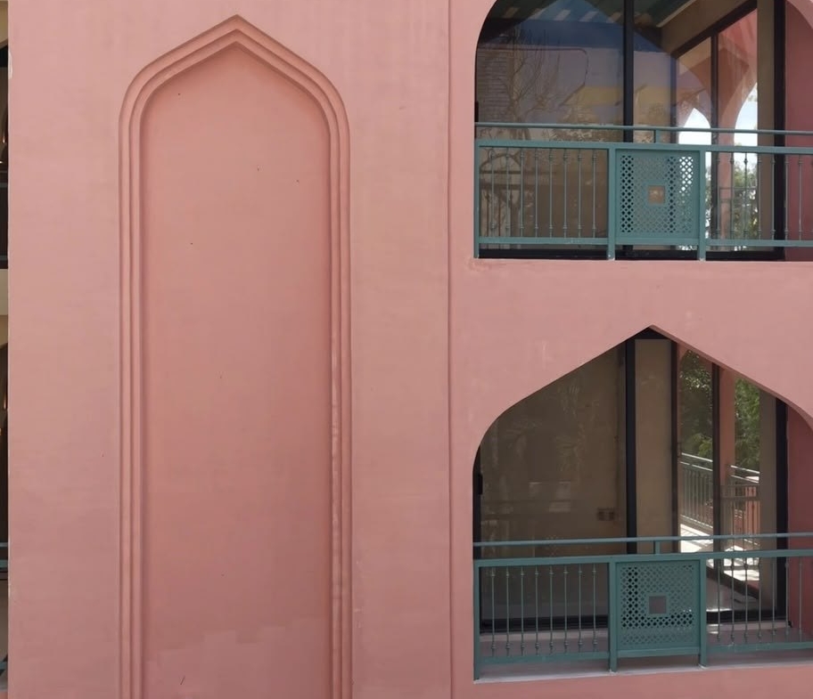 Pink Riad