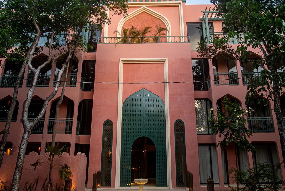 Pink Riad