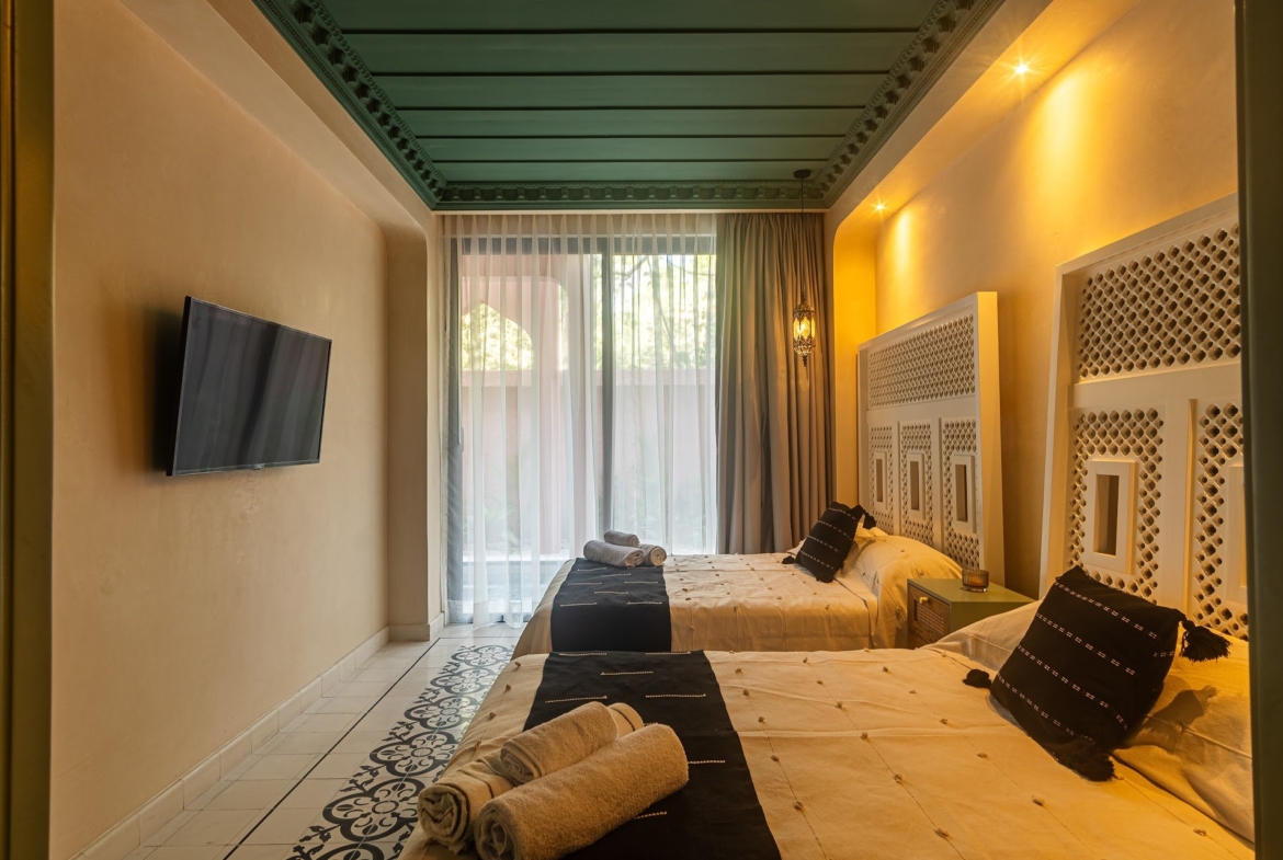 Pink Riad