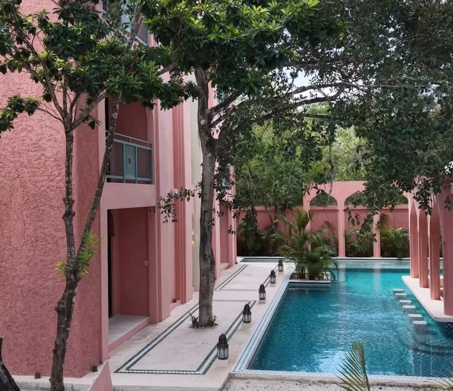 Pink Riad