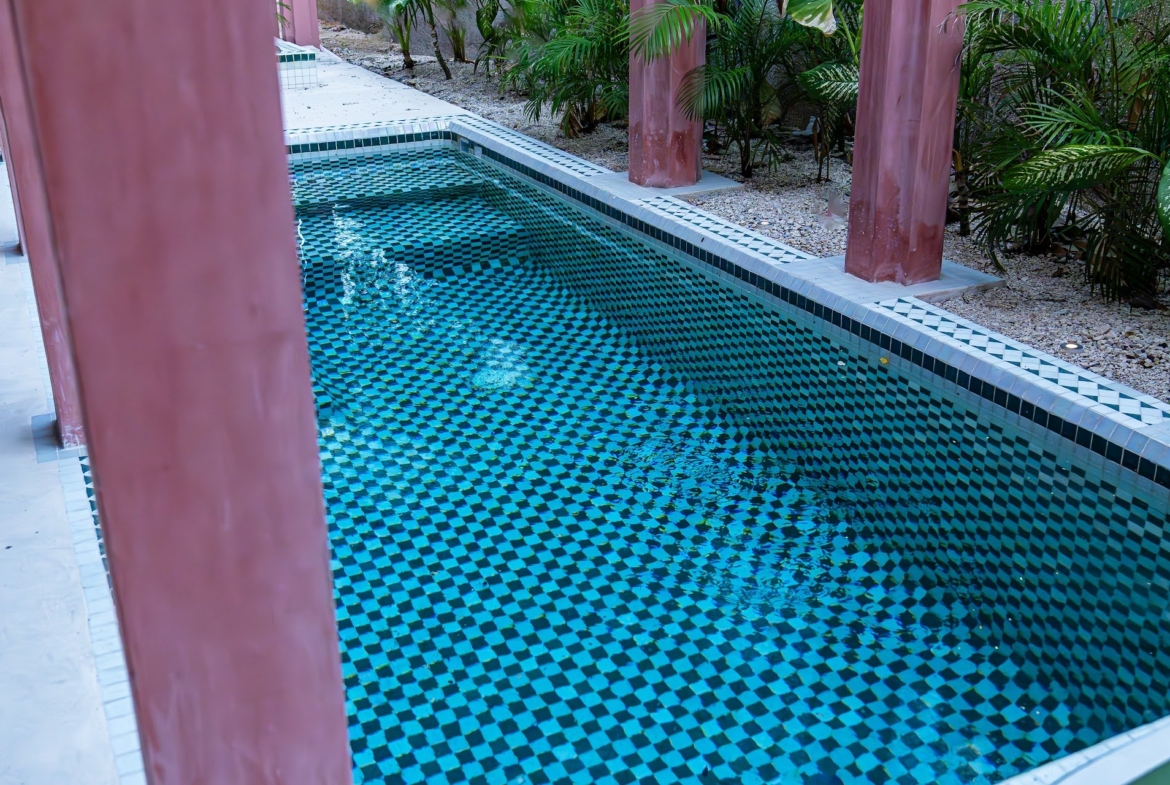 Pink Riad