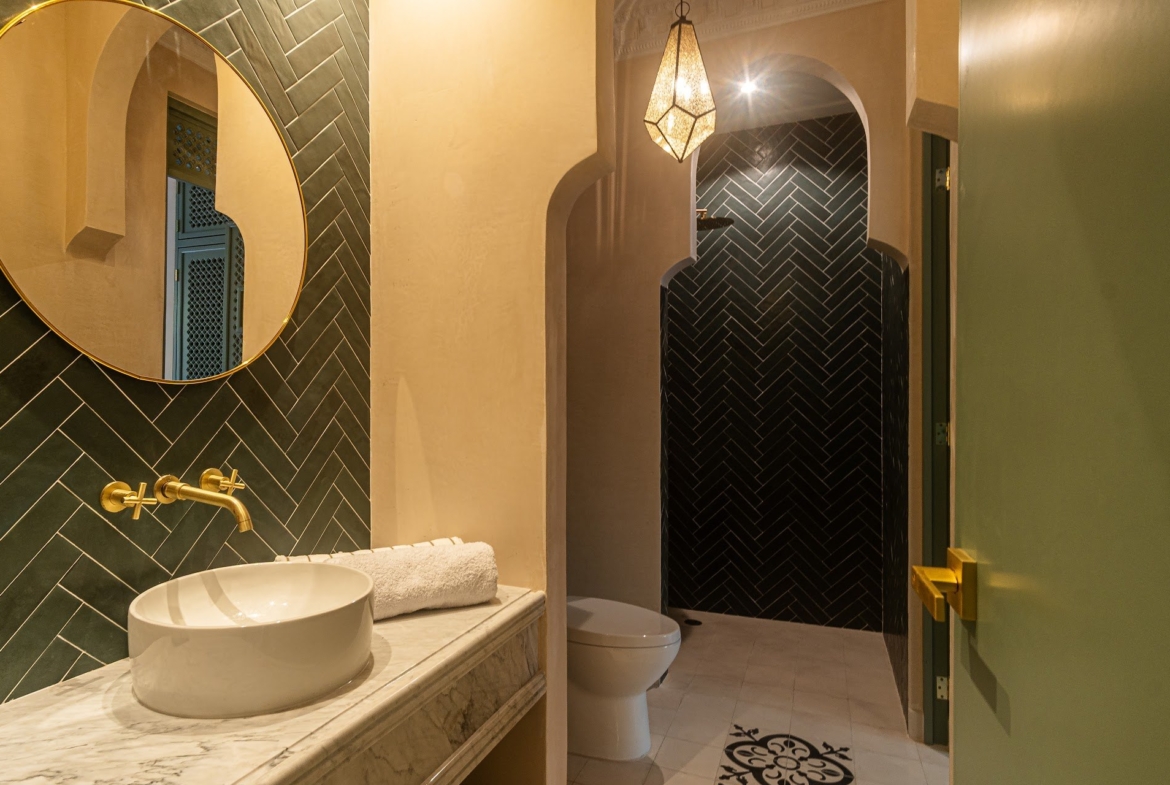 Pink Riad